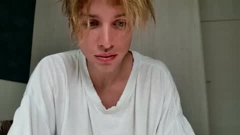 Sasha --  online show from 07-03-26, 01:45