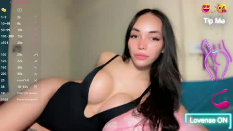 Snapshot of sashifoxdoll_ chatting on 07-20-26, 04:09 Sashi online show from 07-20-26, 04:09