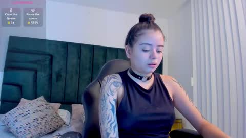 saskiagrendel online show from 03-10-26, 12:04