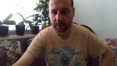 Snapshot of sasko877 chatting on 07-05-26, 07:59 sasko877 online show from 07-05-26, 07:59