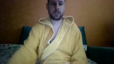 Snapshot of sasko877 chatting on 07-06-26, 08:33 sasko877 online show from 07-06-26, 08:33