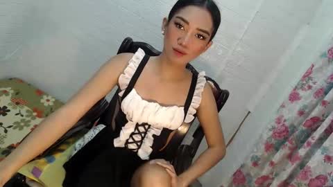 KEYLLA online show from 04-10-26, 09:52