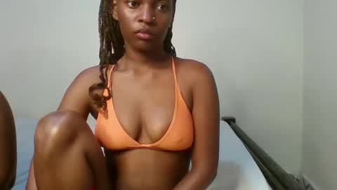 sassybrown25 online show from 01-14-26, 10:54