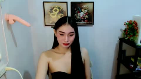 Snapshot of sassychixx699 chatting on 12-20-25, 07:32 Arci online show from 12-20-25, 07:32