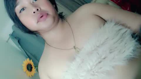 Snapshot of sassysosh chatting on 02-11-26, 02:55 sassysosh online show from 02-11-26, 02:55