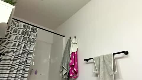 sassysquirtsmmm online show from 05-19-26, 07:20