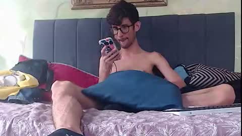 Snapshot of sasuke_bigcock chatting on 06-23-26, 02:48 sasuke_bigcock online show from 06-23-26, 02:48