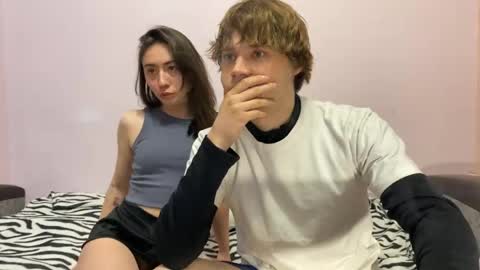 sasukeuchihawashere online show from 04-21-26, 06:23