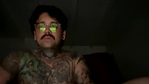Snapshot of satanas6913 chatting on 07-10-26, 10:51 satanas6913 online show from 07-10-26, 10:51