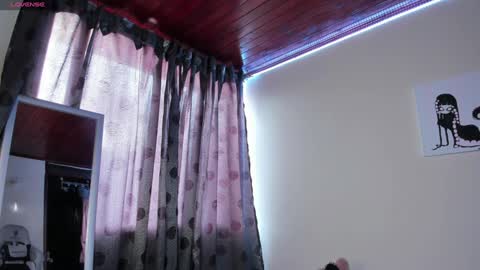    im expecting 300 thumbs up on my altar online show from 01-25-25, 10:28