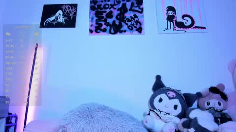    im expecting 300 thumbs up on my altar online show from 05-16-26, 12:40