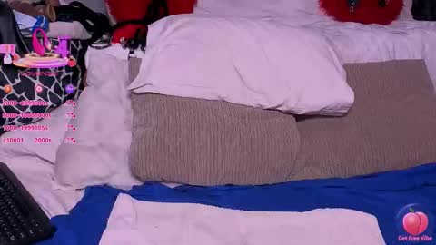 Elena online show from 04-18-26, 02:10