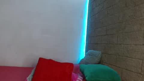 Snapshot of sativa_29 chatting on 12-17-24, 08:54 Sativa online show from 12-17-24, 08:54