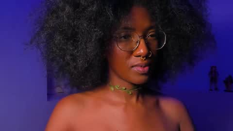Snapshot of saturno_vibes chatting on 10-10-25, 08:24 saturno_vibes online show from 10-10-25, 08:24