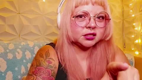 Gina George online show from 05-14-26, 12:17