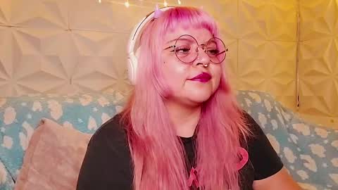 Gina George online show from 05-26-26, 12:17