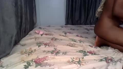 Snapshot of sauce_pety chatting on 04-20-26, 06:31 pety online show from 04-20-26, 06:31
