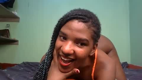 Snapshot of sauce_pety chatting on 06-12-26, 05:06 pety online show from 06-12-26, 05:06