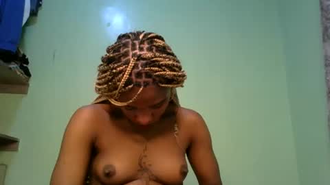 Snapshot of sauce_pety chatting on 07-08-26, 05:50 pety online show from 07-08-26, 05:50