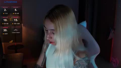 Snapshot of saucy_jenn1 chatting on 12-08-24, 04:25 I AM JENN online show from 12-08-24, 04:25