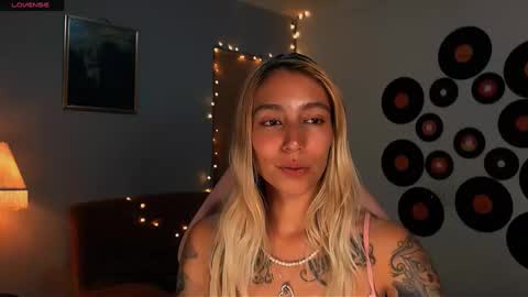 Snapshot of saucy_jenn1 chatting on 03-02-25, 04:28 I AM JENN online show from 03-02-25, 04:28