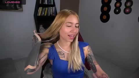 Snapshot of saucy_jenn1 chatting on 09-14-25, 12:54 I AM JENN online show from 09-14-25, 12:54