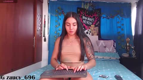 Snapshot of saucy_zaren chatting on 02-23-25, 09:59 Zaren online show from 02-23-25, 09:59