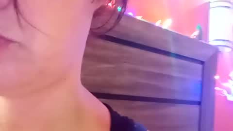 SnowBunny online show from 12-15-24, 09:13