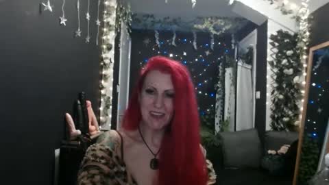 SaucySky online show from 01-26-25, 01:20