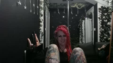 SaucySky online show from 02-16-25, 07:37