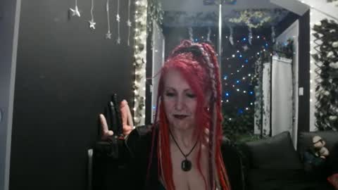 SaucySky online show from 03-09-25, 09:25