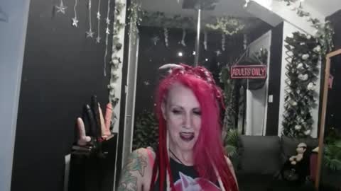 SaucySky online show from 03-01-26, 09:06