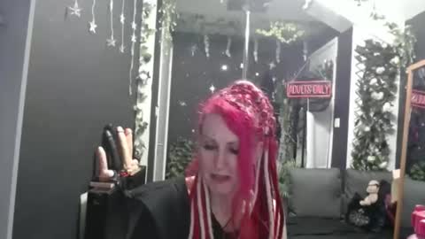 SaucySky online show from 03-08-26, 02:04