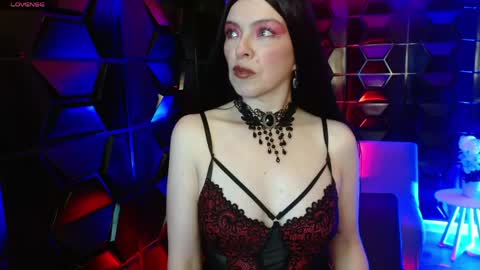 Snapshot of sauvage_lilith chatting on 05-05-26, 03:36 lilith online show from 05-05-26, 03:36