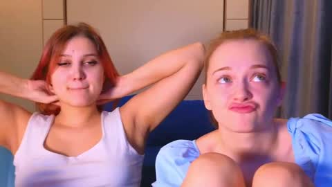 LUNA and ANNA    online show from 12-09-24, 02:28