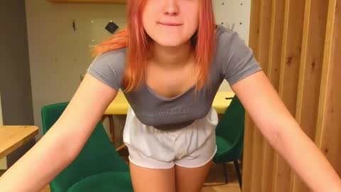 LUNA and ANNA    online show from 12-15-24, 05:53