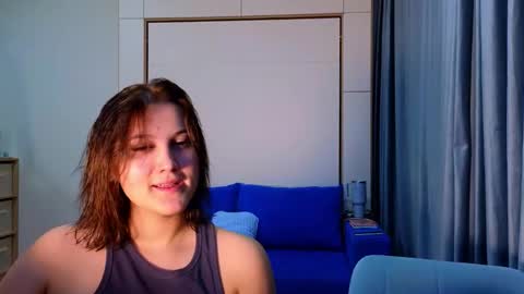 LUNA and ANNA    online show from 10-10-25, 02:16