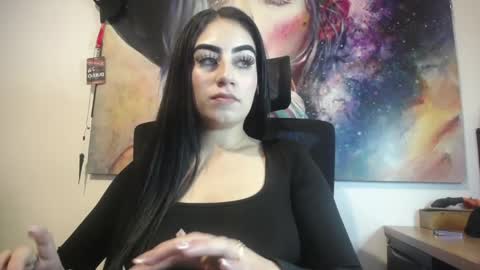 Snapshot of savage_doll chatting on 05-18-26, 04:07 ANGELICA online show from 05-18-26, 04:07
