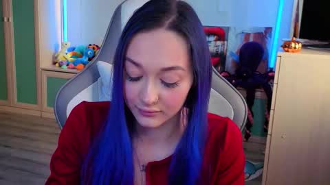 Ariel online show from 11-16-25, 03:45