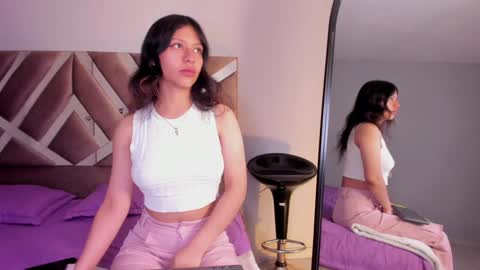 Snapshot of savannah_cameron chatting on 01-30-25, 12:27 Savannah online show from 01-30-25, 12:27
