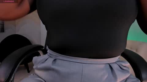 S a v a n n a h  online show from 09-30-25, 06:57