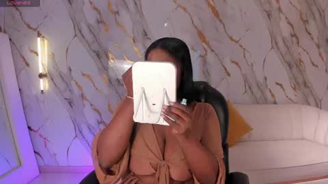 Snapshot of savannahstorm_ chatting on 07-03-26, 11:49 S a v a n n a h online show from 07-03-26, 11:49