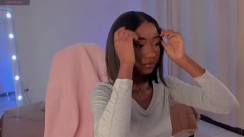 Snapshot of savannahwildee chatting on 02-05-25, 11:55 Savannahwildee online show from 02-05-25, 11:55