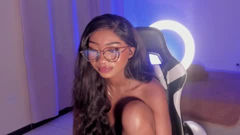 Snapshot of savannahwildee chatting on 02-09-25, 03:11 Savannahwildee online show from 02-09-25, 03:11