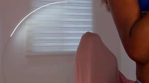 Savannahwildee online show from 06-23-26, 12:25