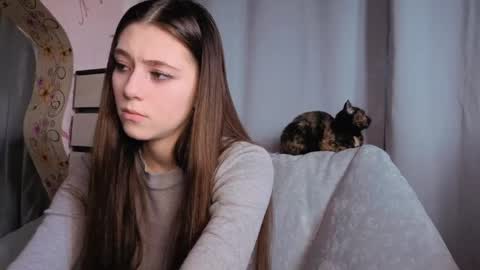 Sophie online show from 04-17-26, 11:24