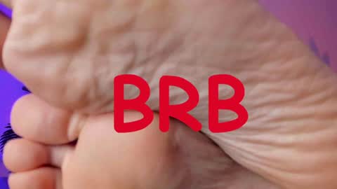 Snapshot of save_the_qween chatting on 12-21-24, 08:07 save the qween online show from 12-21-24, 08:07