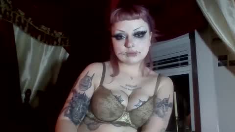 Snapshot of saviorsfeastxxx chatting on 02-22-26, 03:29 GG online show from 02-22-26, 03:29