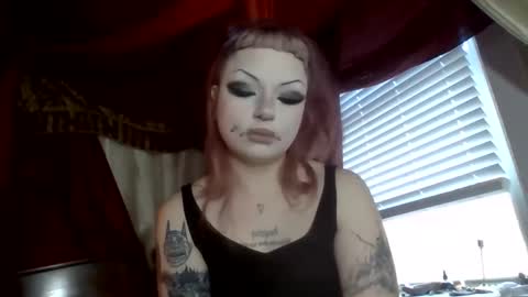 Snapshot of saviorsfeastxxx chatting on 03-10-26, 10:26 GG online show from 03-10-26, 10:26