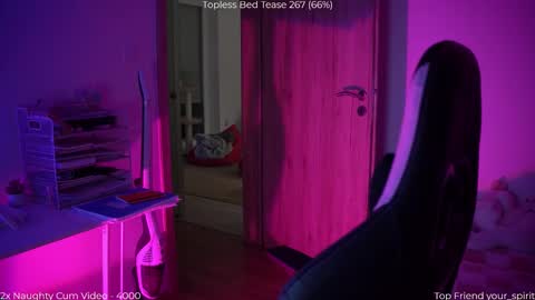 Snapshot of savvage_play chatting on 02-10-26, 07:40 Naomi online show from 02-10-26, 07:40